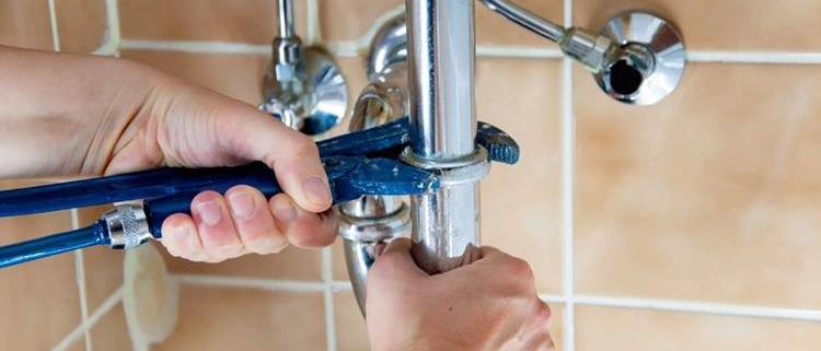 4 semne că linia principală de apă are probleme 1 kakim dolzhen byt sovremennyj sliv dlya rakoviny 17